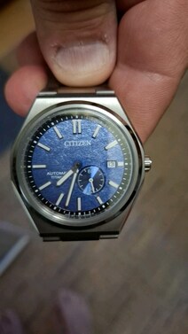 Citizen Zenshin Super Titanium NJ0180-80L Men's Wristwatch