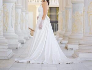 CUSTOM MADE SATIN WEDDING DRESS FOR URGENT SALE
